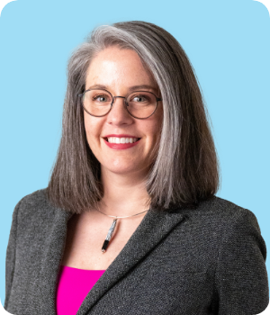 Kristen Hoyle headshot.