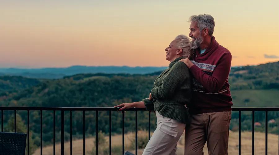 Retired couple traveling the world thanks to Civic's competitive rate IRA Choice Certificates 