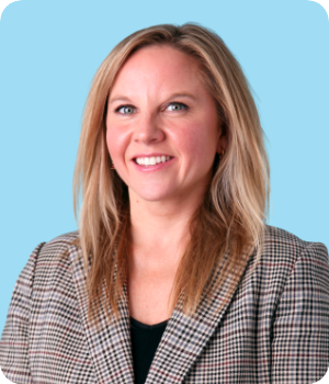 Danielle Abbott headshot.